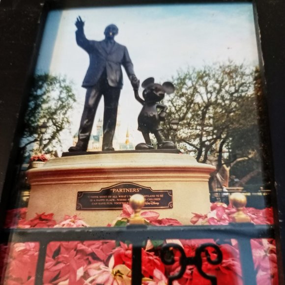 Uniek Framed Picture Walt Disney & Mickey Mouse - Picture 4 of 5